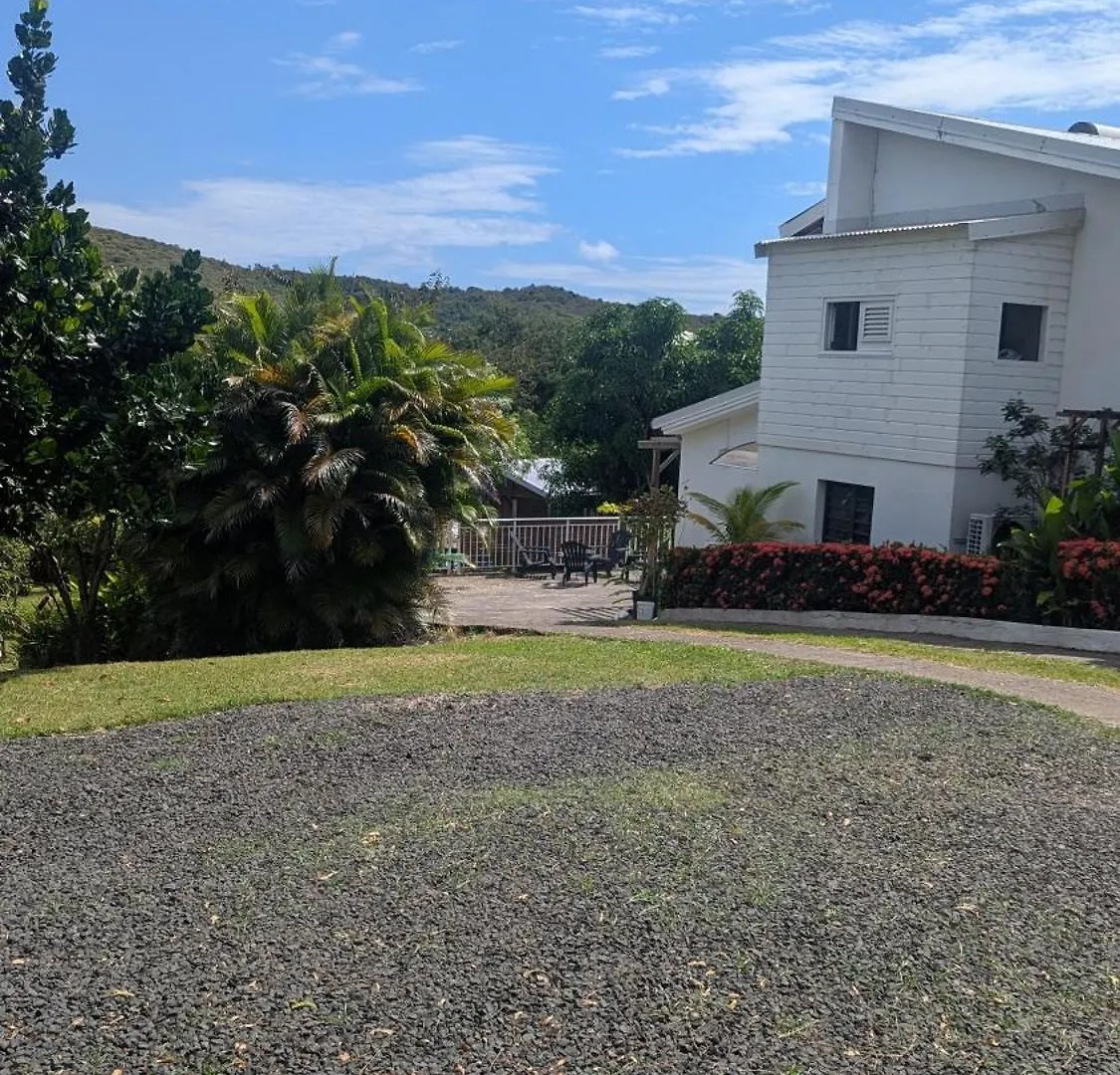 公寓 Ti Kaz Chez Anita Et Bruno F2 Proches Des Plus Belles Plages Sud De La Martinique 圣安娜