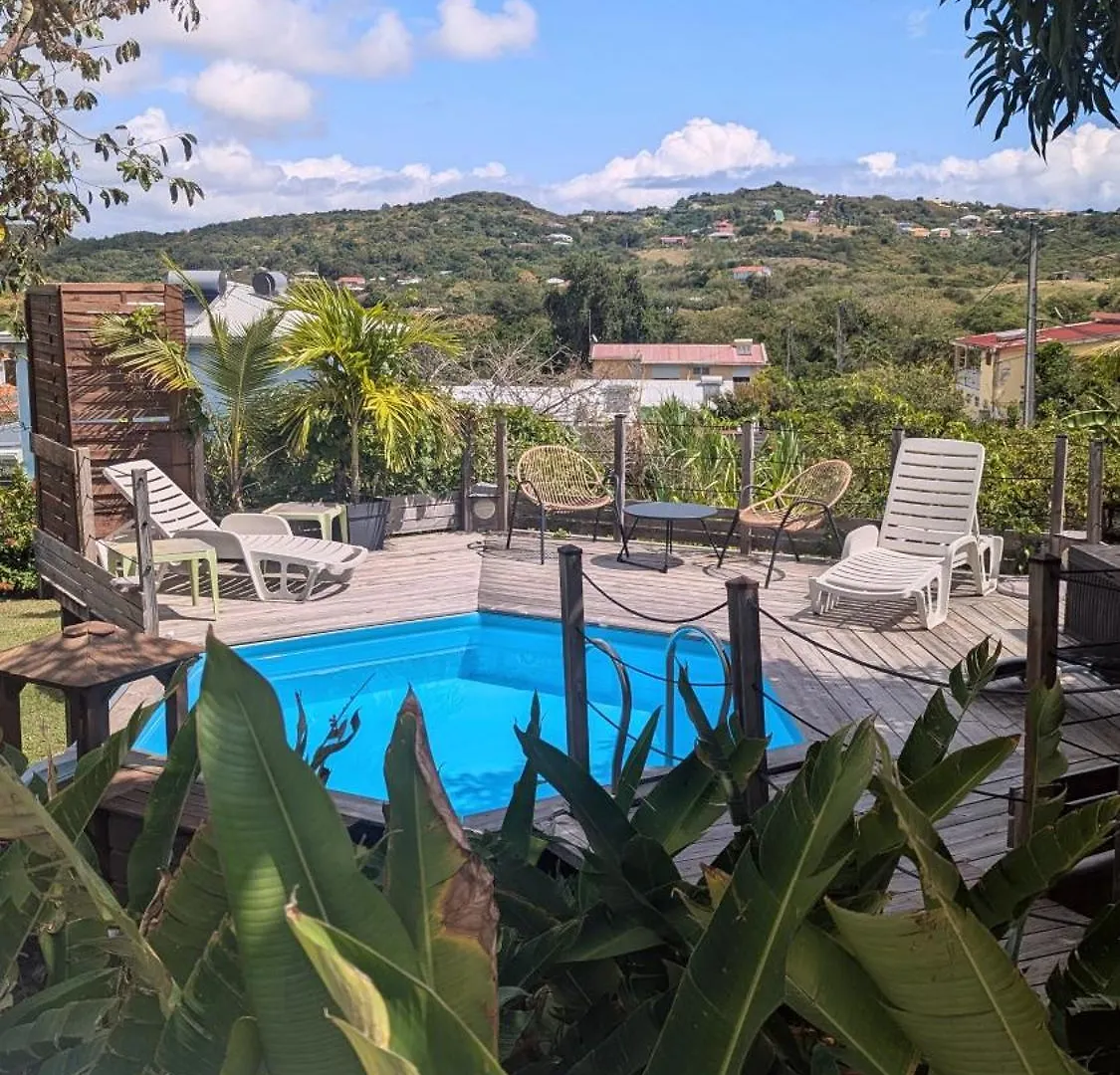 Apartment Ti Kaz Chez Anita Et Bruno F2 Proches Des Plus Belles Plages Sud De La Martinique Sainte-Anne